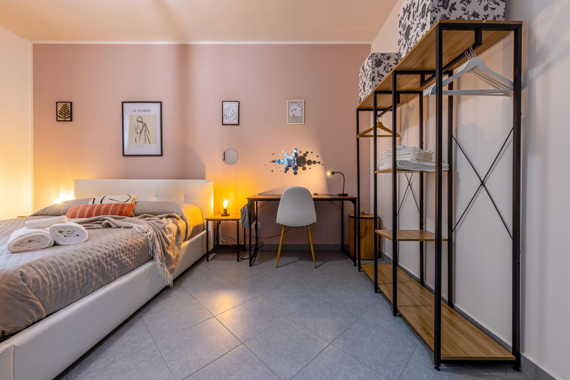 Steps From The Lake - Charme In The Inner City Desenzano del Garda Exterior foto